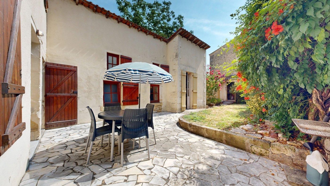 Maison au Buisson-de-Cadouin